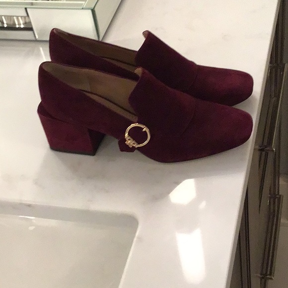 Tory Burch Shoes - Tory Burch size 7 maroon shoes